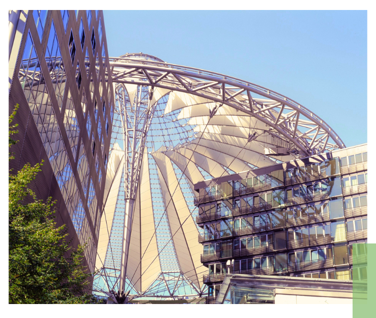 Sony Center, roof illuminated by the sun